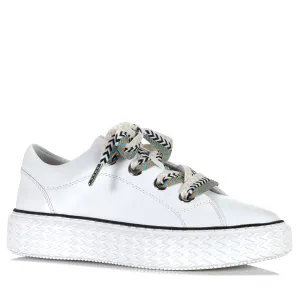EOS Trinsic White