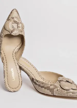 Flora Pump In Light Python