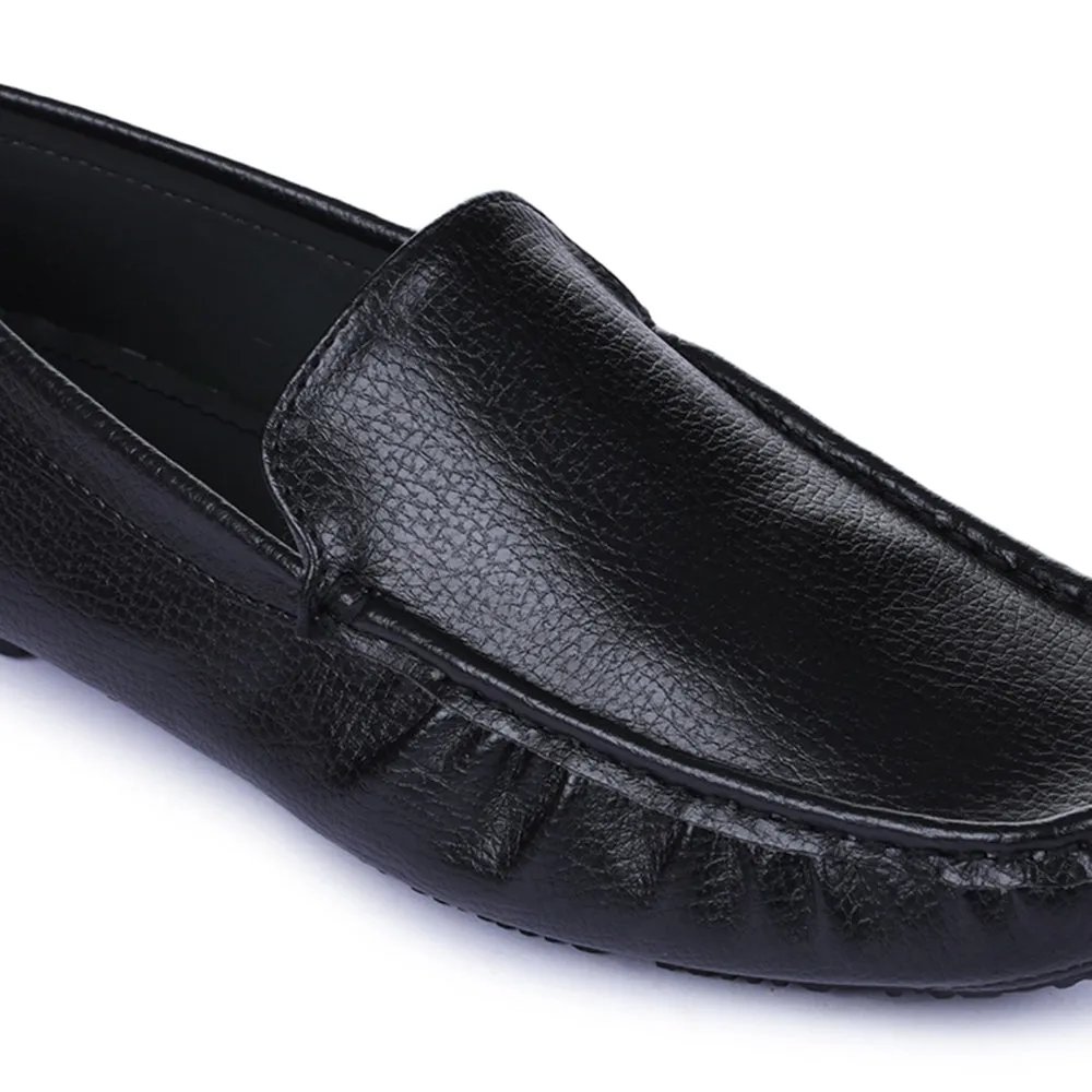 Gliders Black Casual Loafer Shoes For Men 2101-01 By Liberty