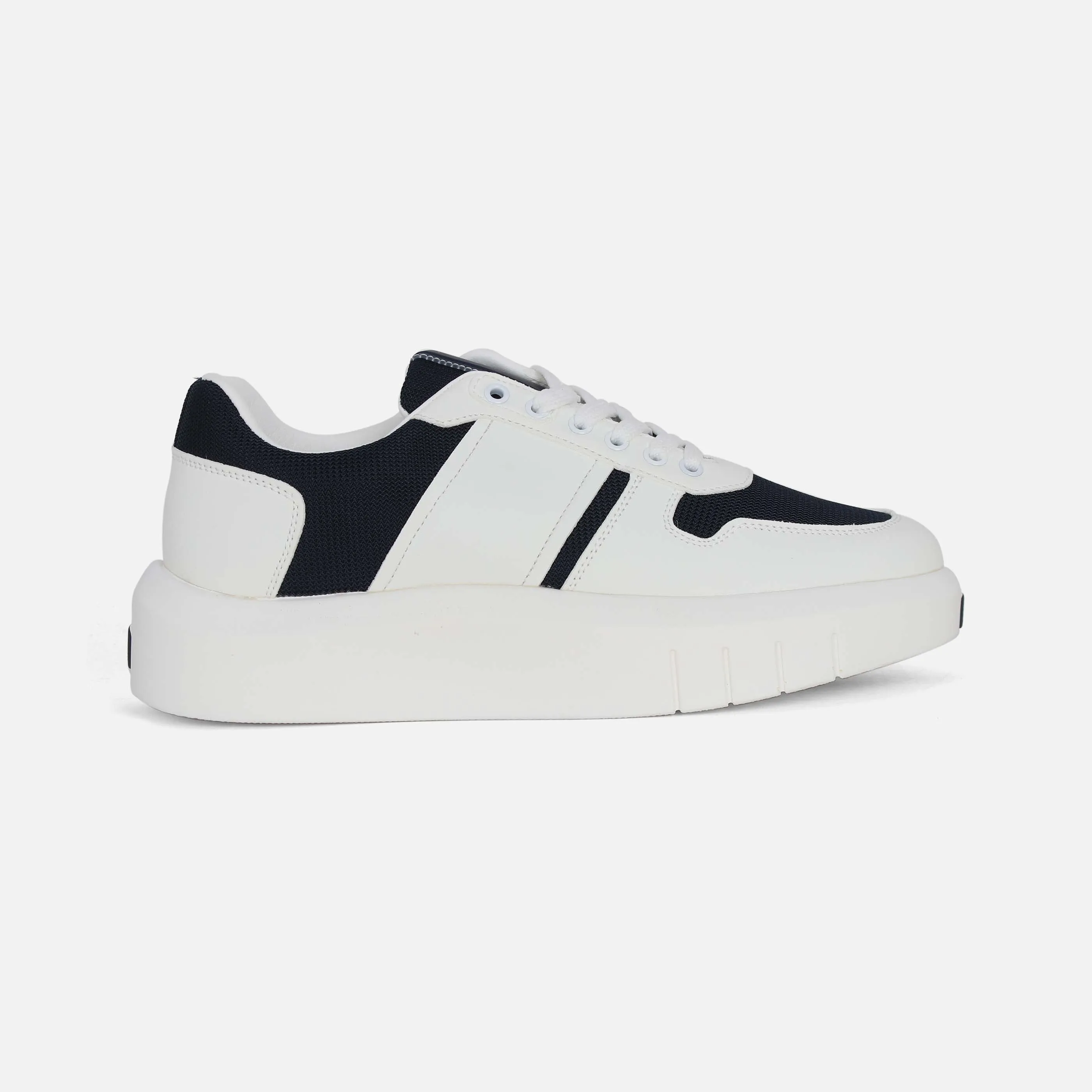 MEN CASUAL LACE-UP SHOES