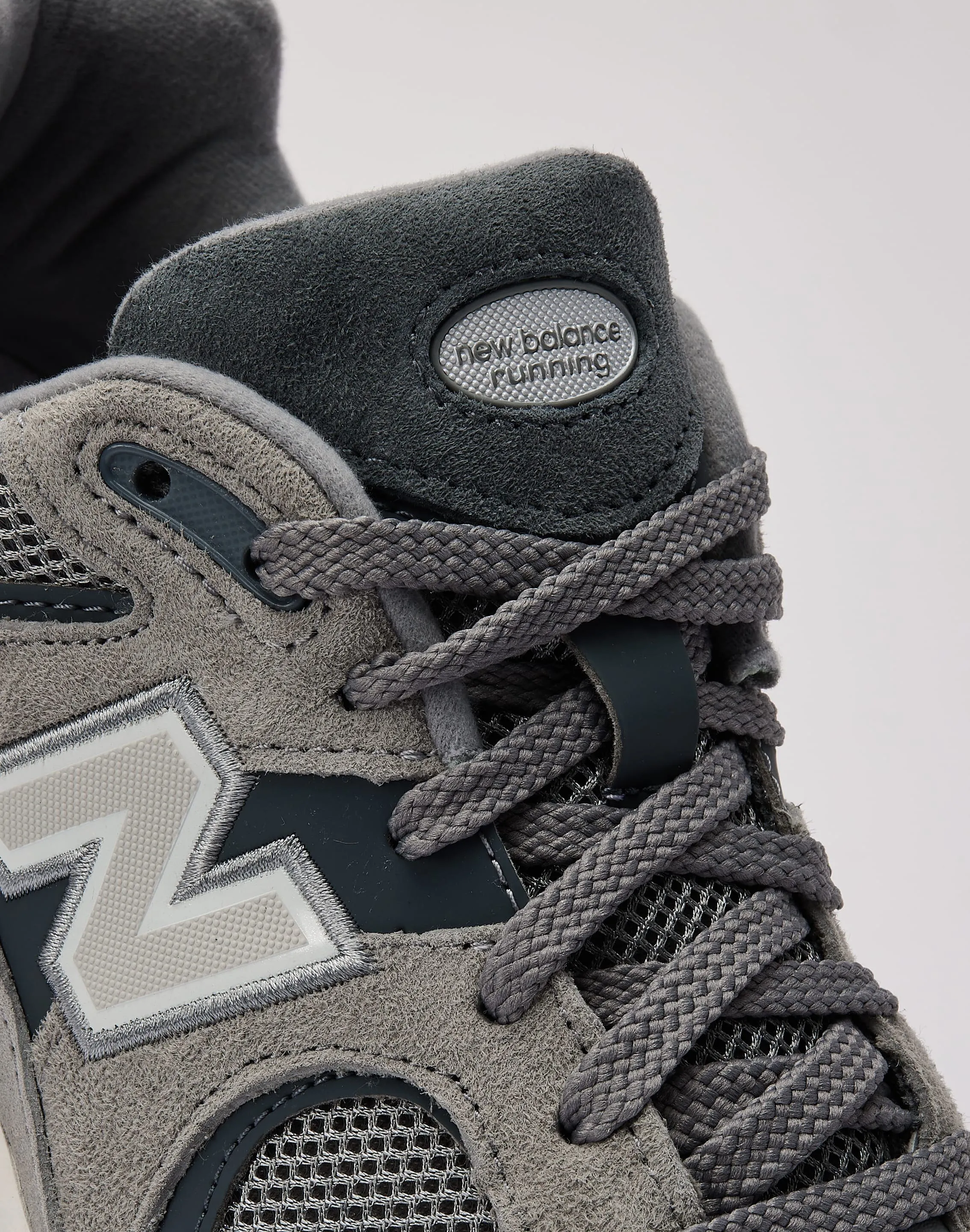 New Balance 2002R
