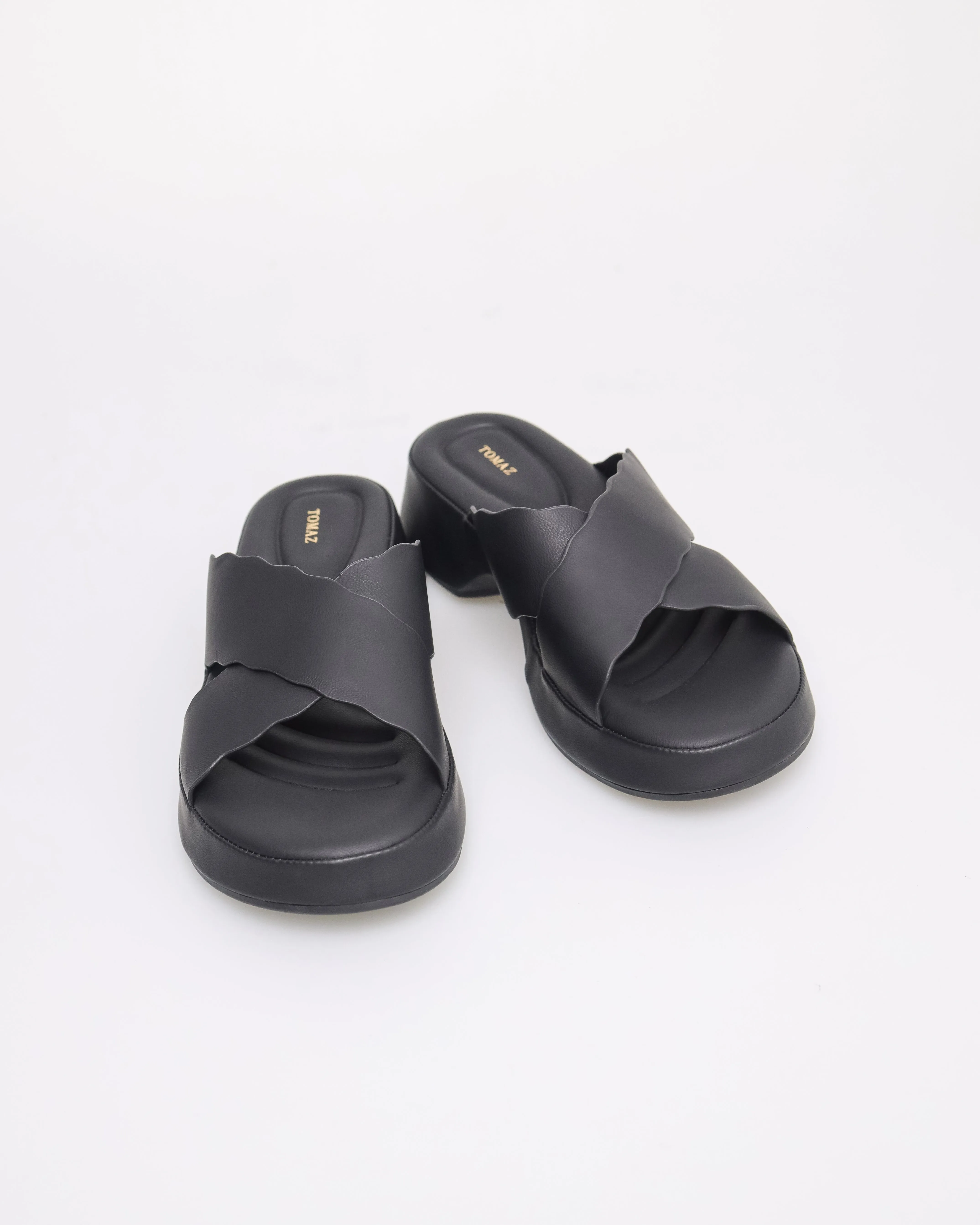 Tomaz NN422 Ladies Wavy Sandals