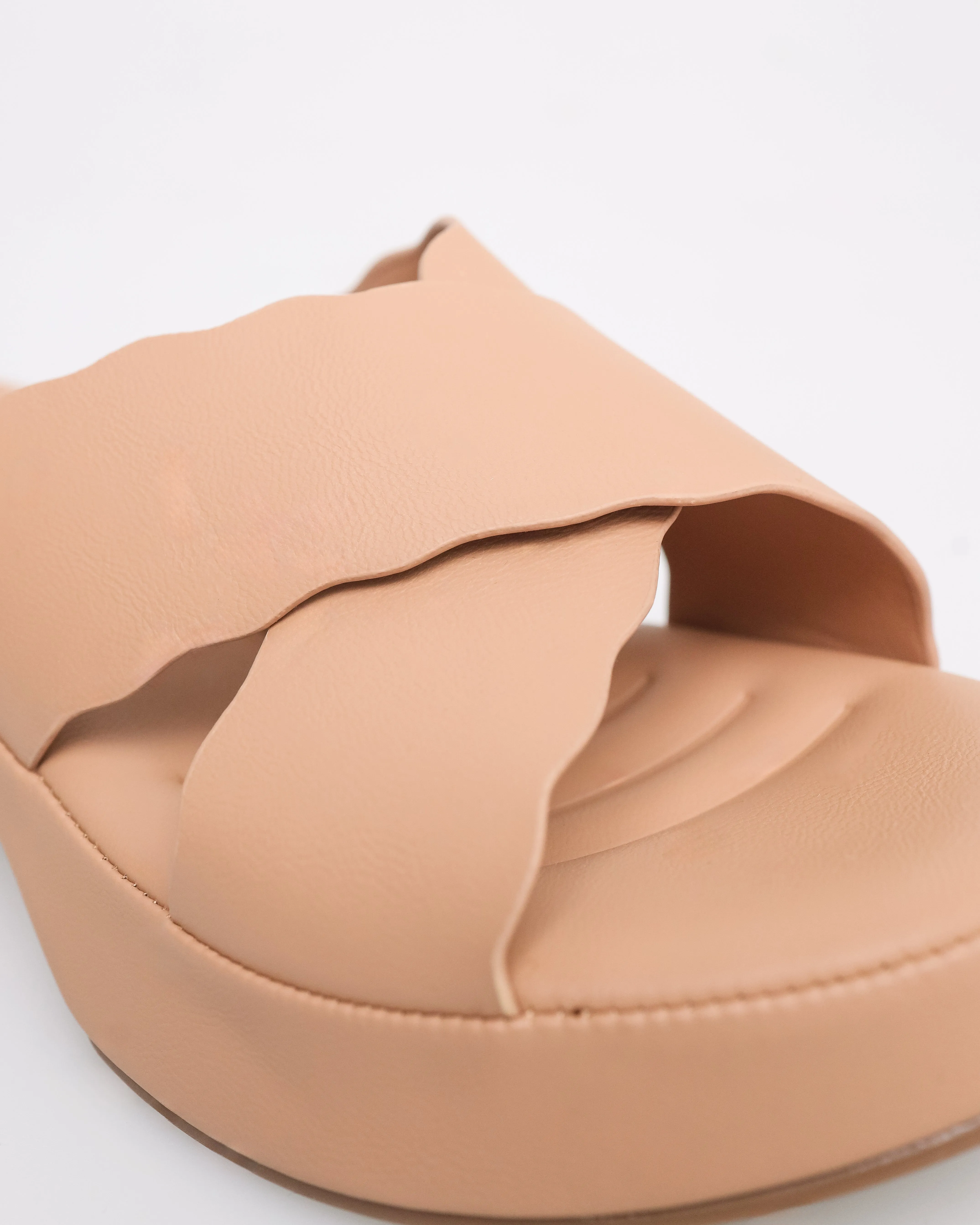 Tomaz NN422 Ladies Wavy Sandals